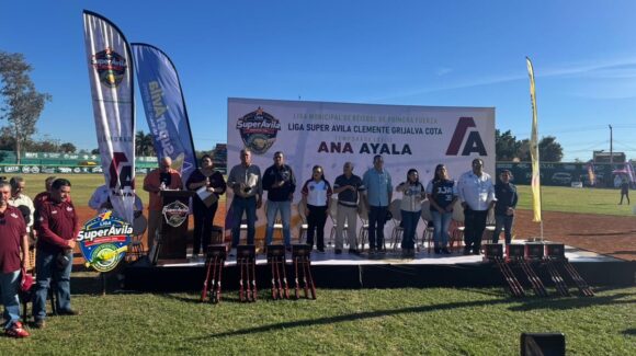 Con emotiva ceremonia inauguran la edición 68 de la Liga Clemente Grijalva Cota en Los Mochis, Sinaloa
