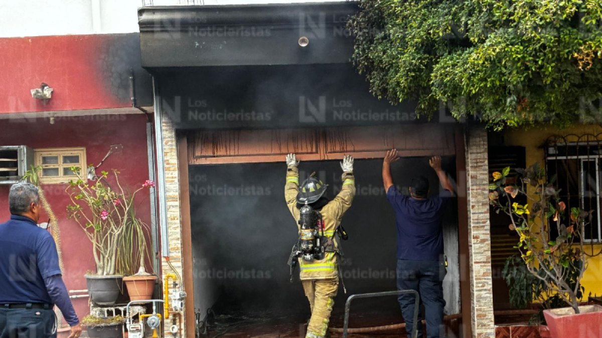 incendio en la memoria de los mochis porton