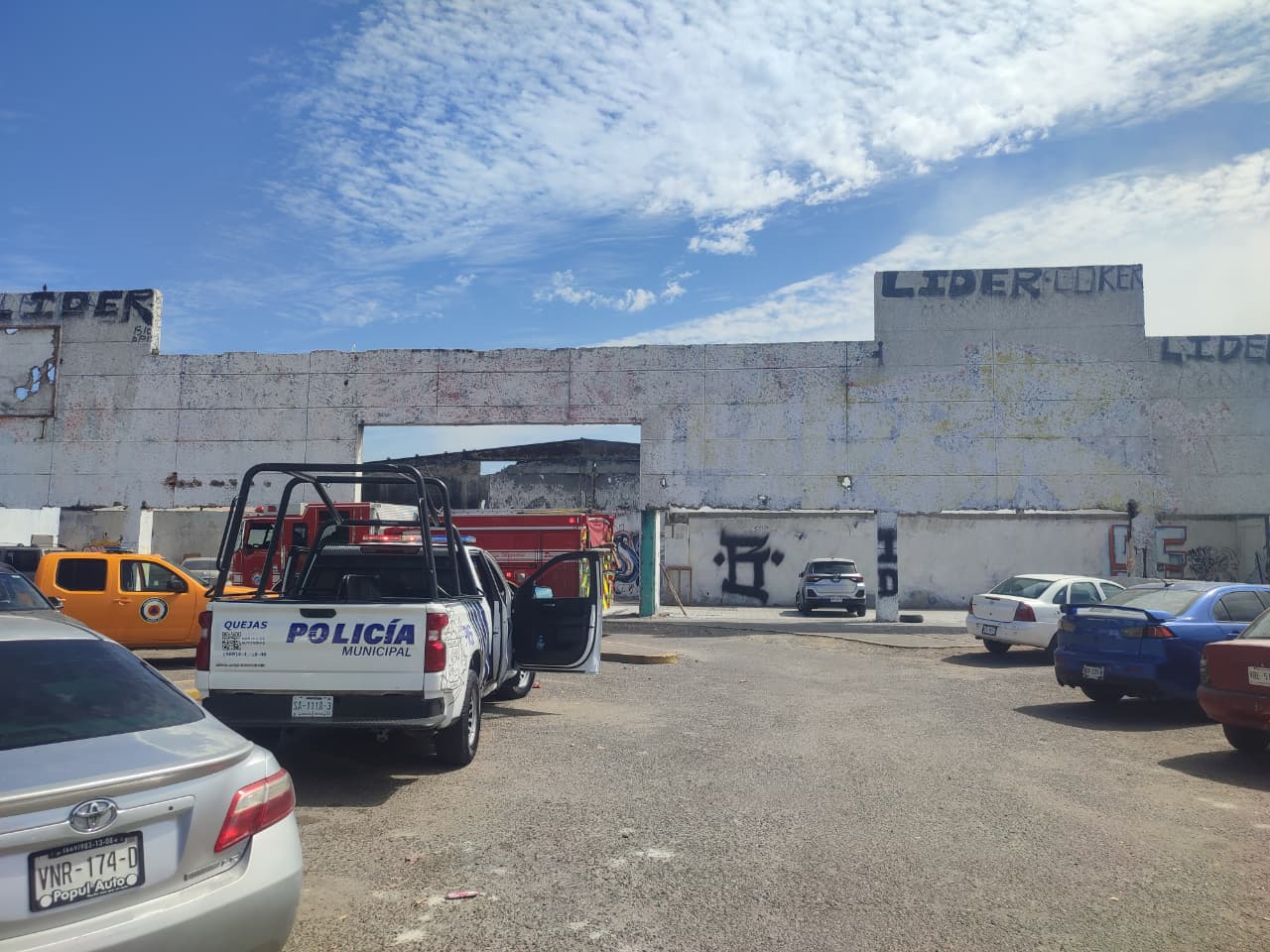 incendio en una antigua tienda del issste en mazatlan sinaloa