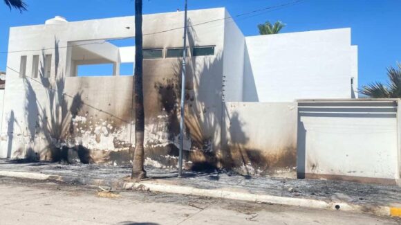 “Atendimos cuando nos llamaron”, asegura PC ante señalamientos por incendio provocado por cortocircuito en Guasave, Sinaloa