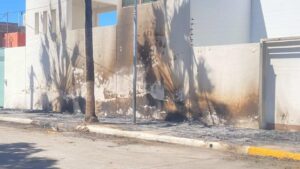 Incendio provocado por cortocircuito en Guasave
