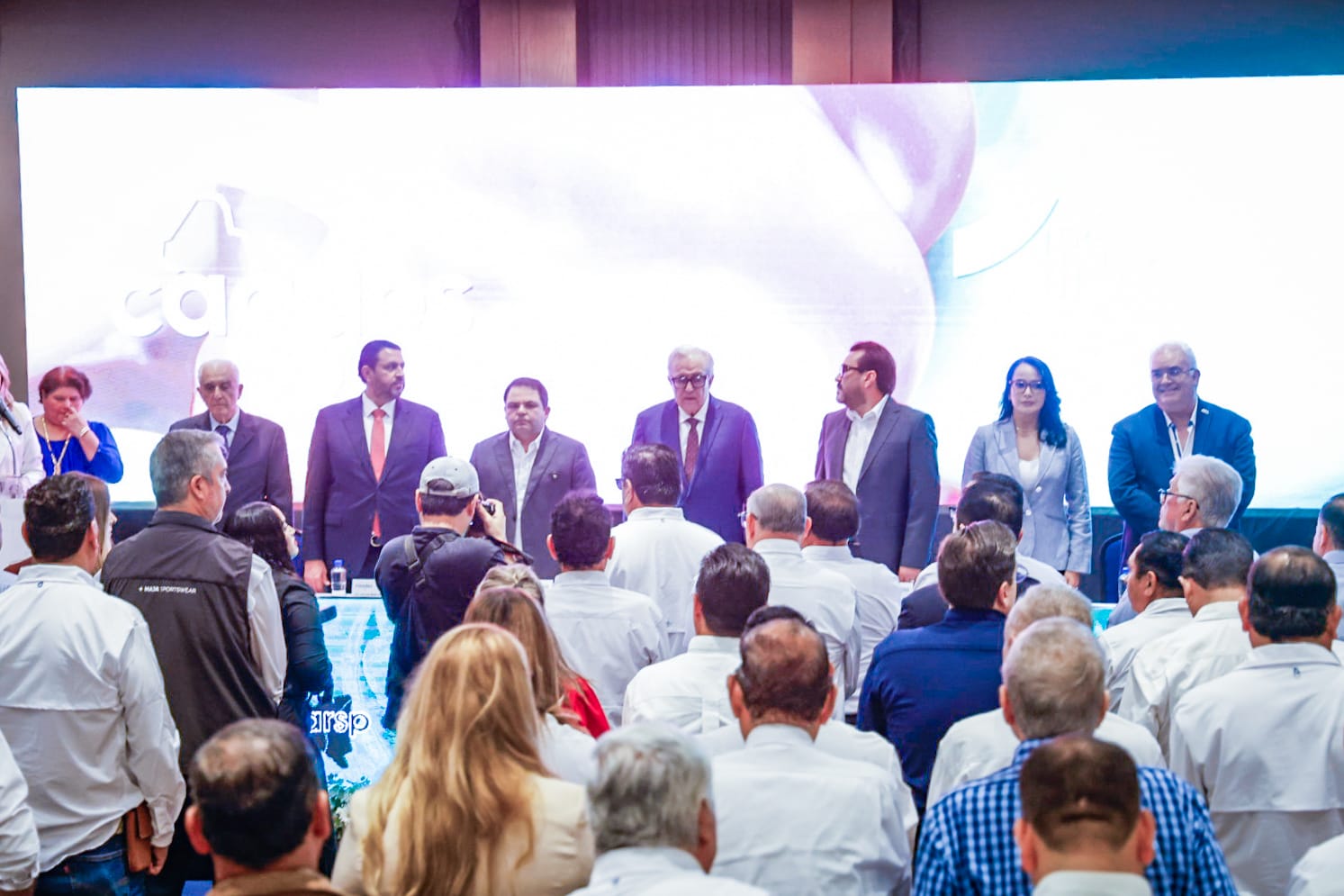 Jesús Rojo Plascencia presenta informe de labores al frente de la Caades