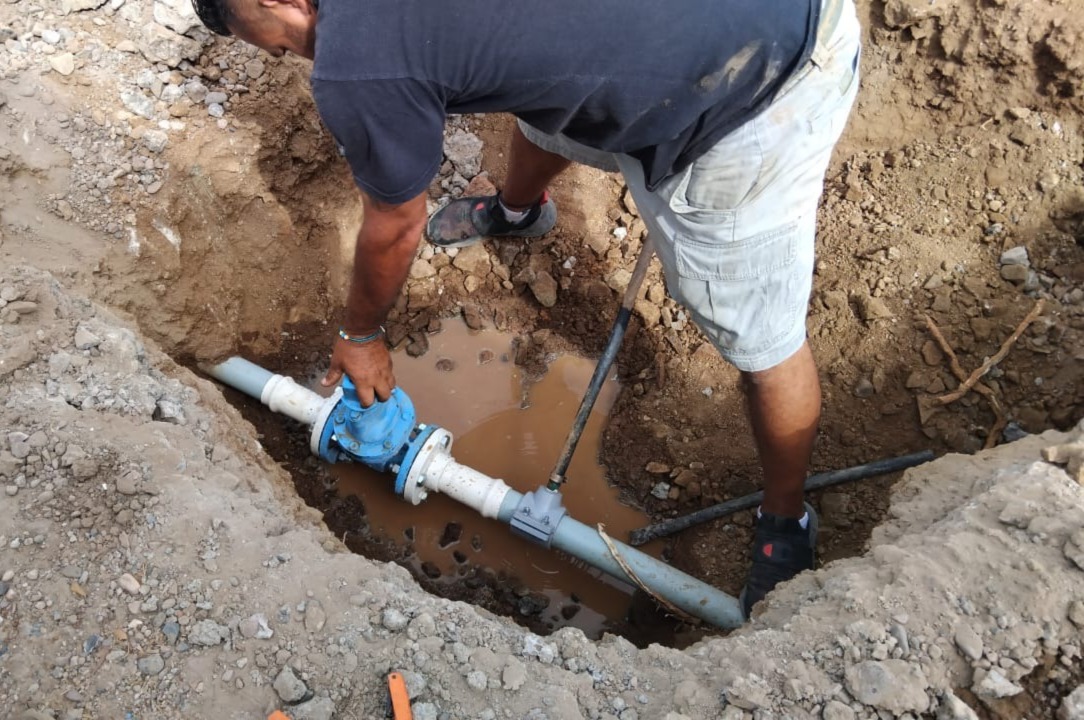 Instalan válvula en El Vainillo, Mazatlán, Sinaloa
