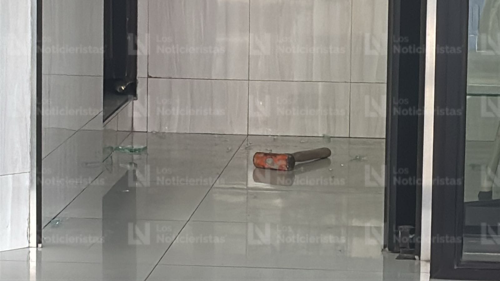 Sujeto intenta asaltar una joyería en el Centro de Culiacán