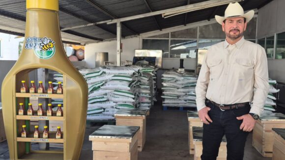 ¡Apertura! Se fortalece sector apícola de Sinaloa con la integración a la UGRS