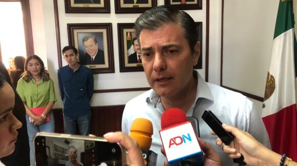 Licencia de Juan de Dios Gámez no excede seis meses, por ello Cabildo designó presidente provisional: Secretario