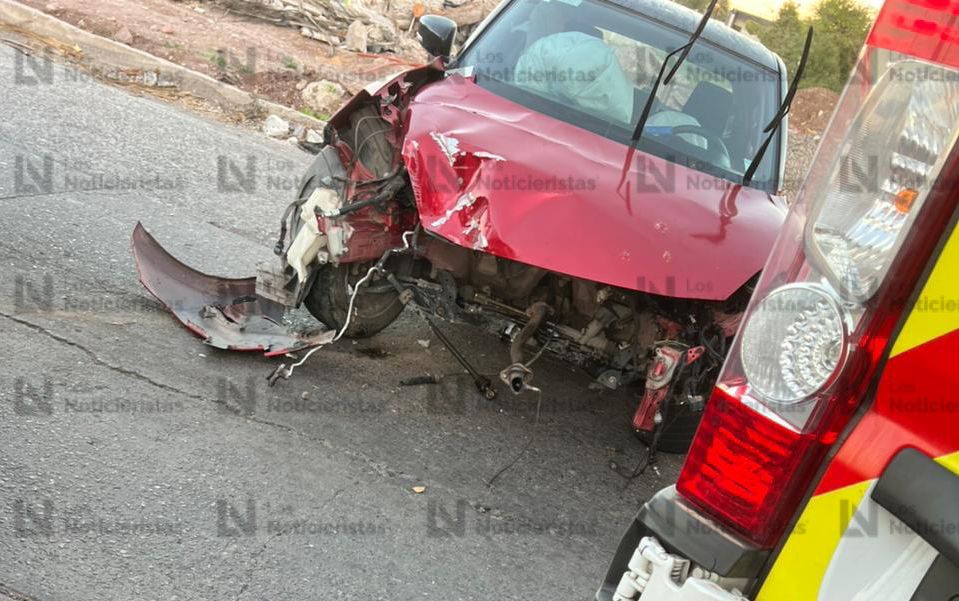 Joven sufre accidente en la 12 de Octubre de Los Mochis, Sin.