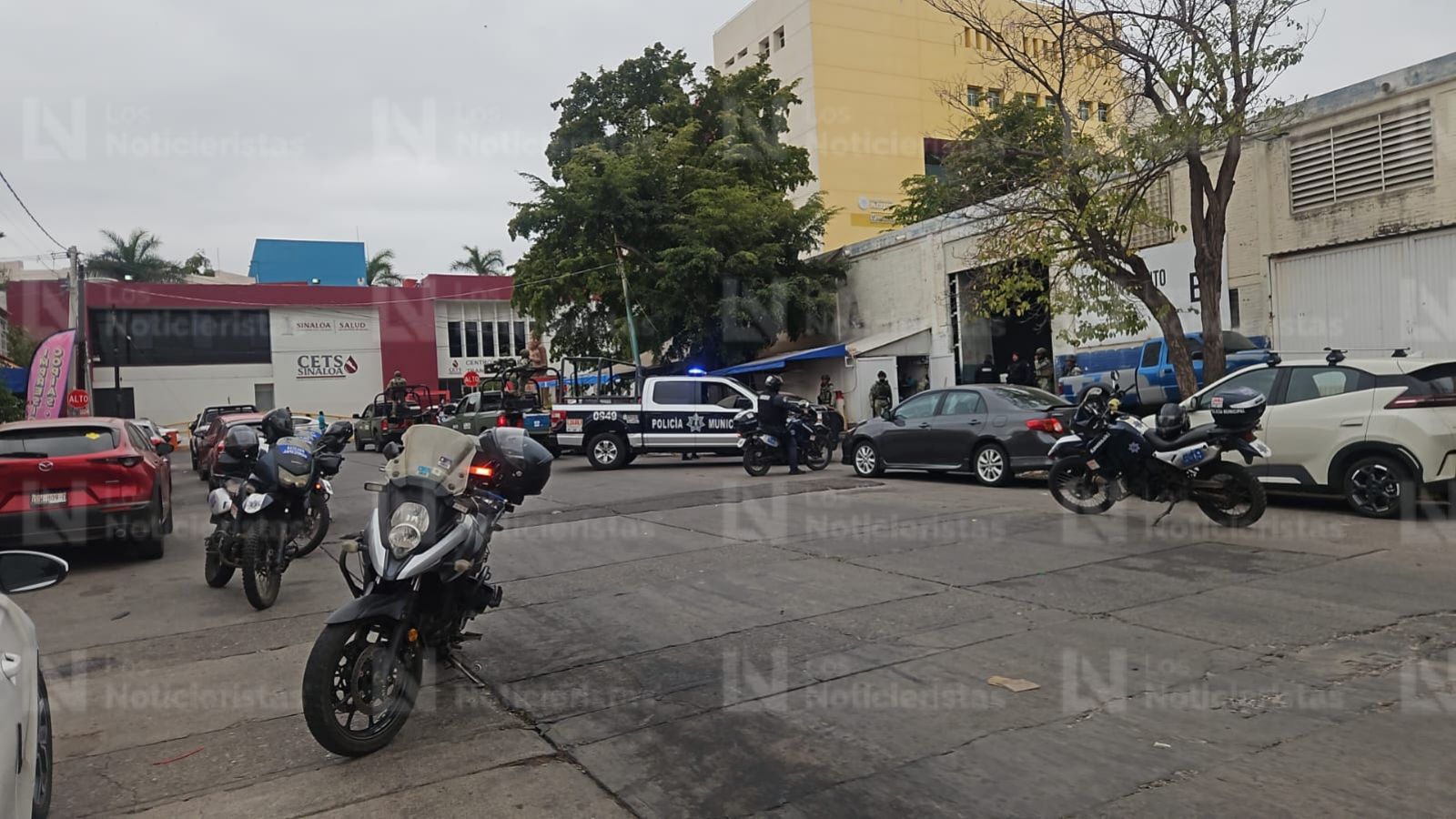 un joven trailero es ejecutado en un estacionamiento de culiacan