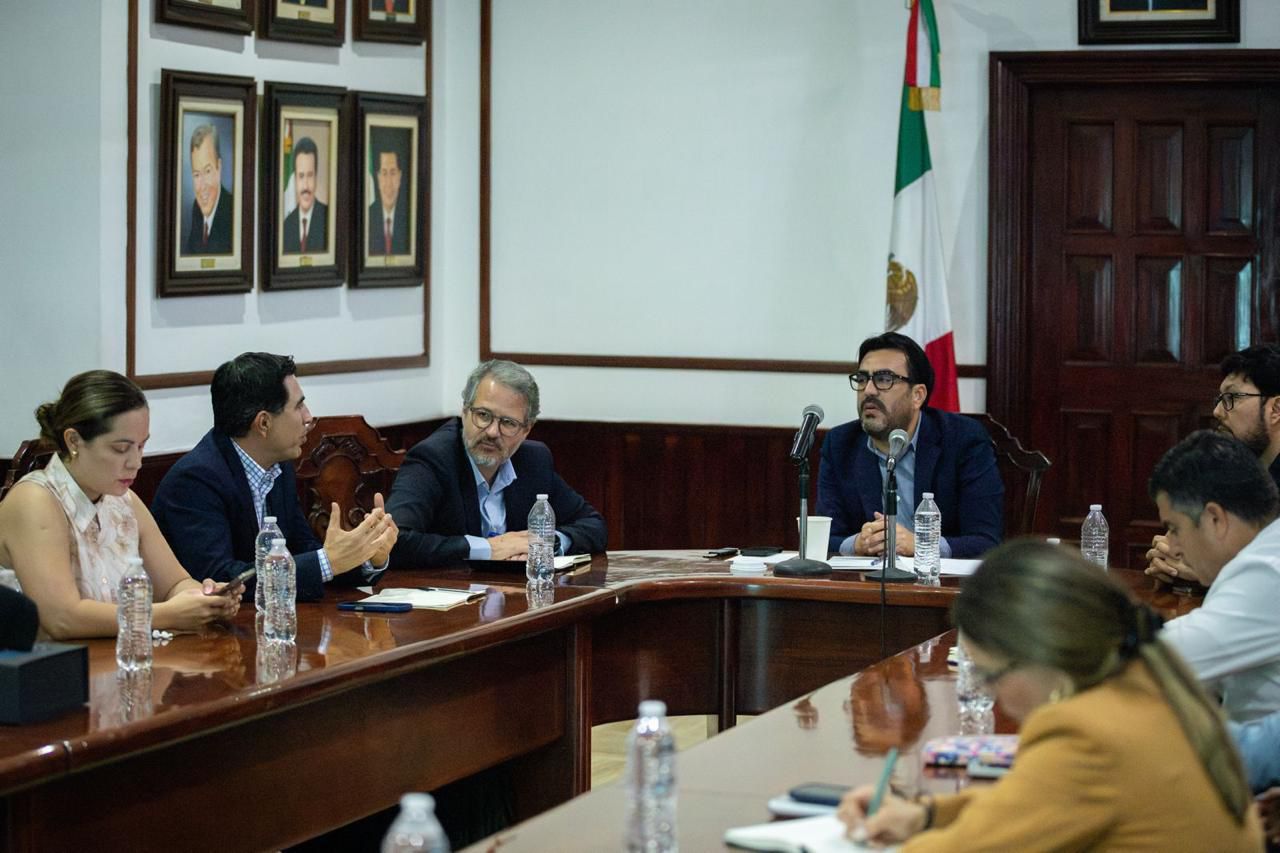 reunión de trabajo mediante la cual se presentaron los avances del proyecto de revitalización del Centro Histórico de Culiacán