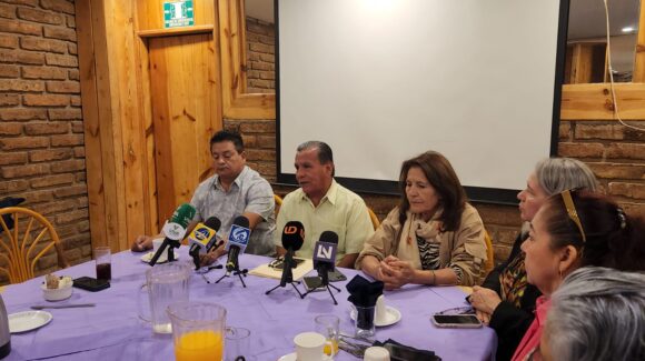Reiteran jubilados de la UAS respaldo a la reingeniería; defienden aportaciones para garantizar pensión