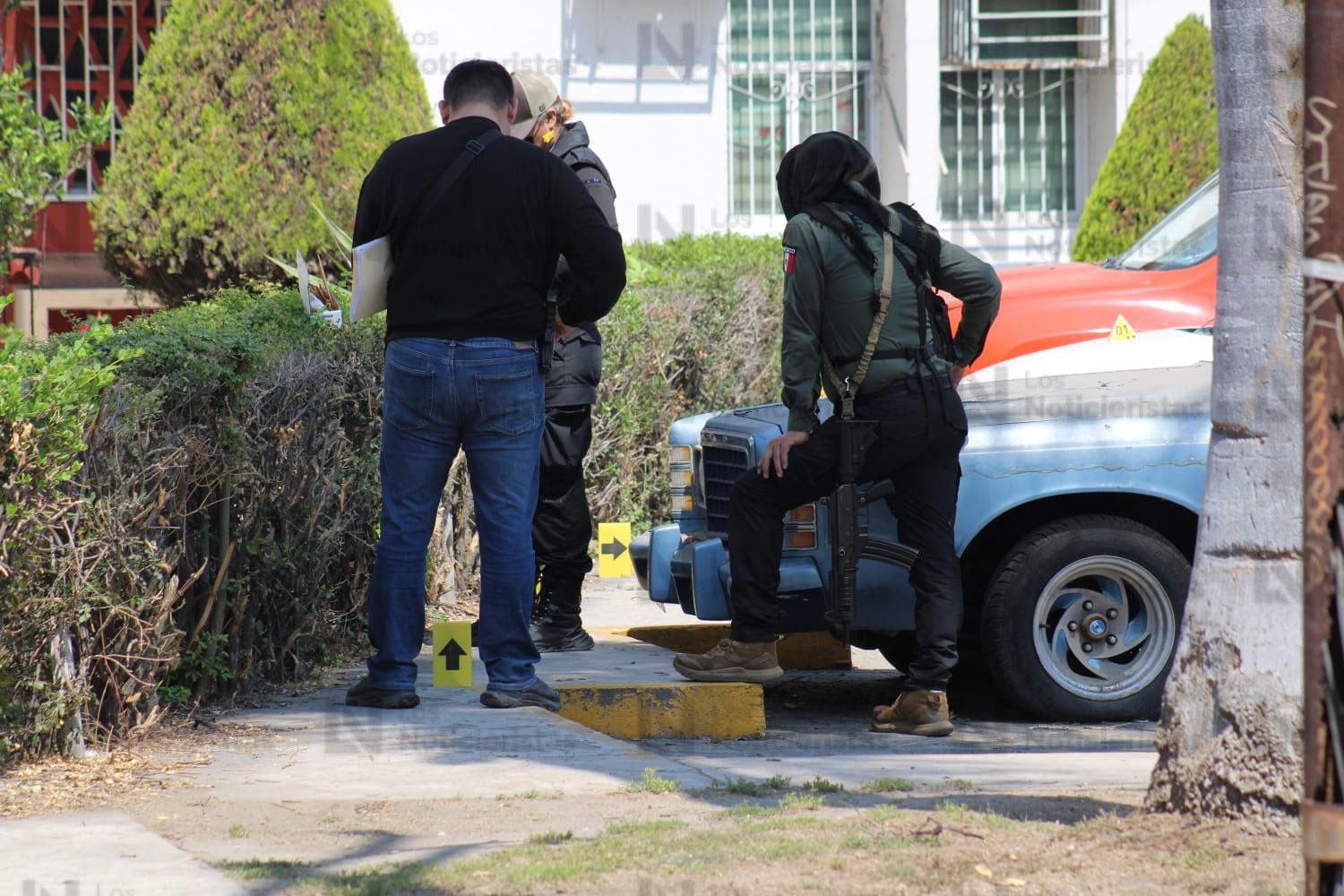 Vehículo presuntamente abandonado en Mazatlán