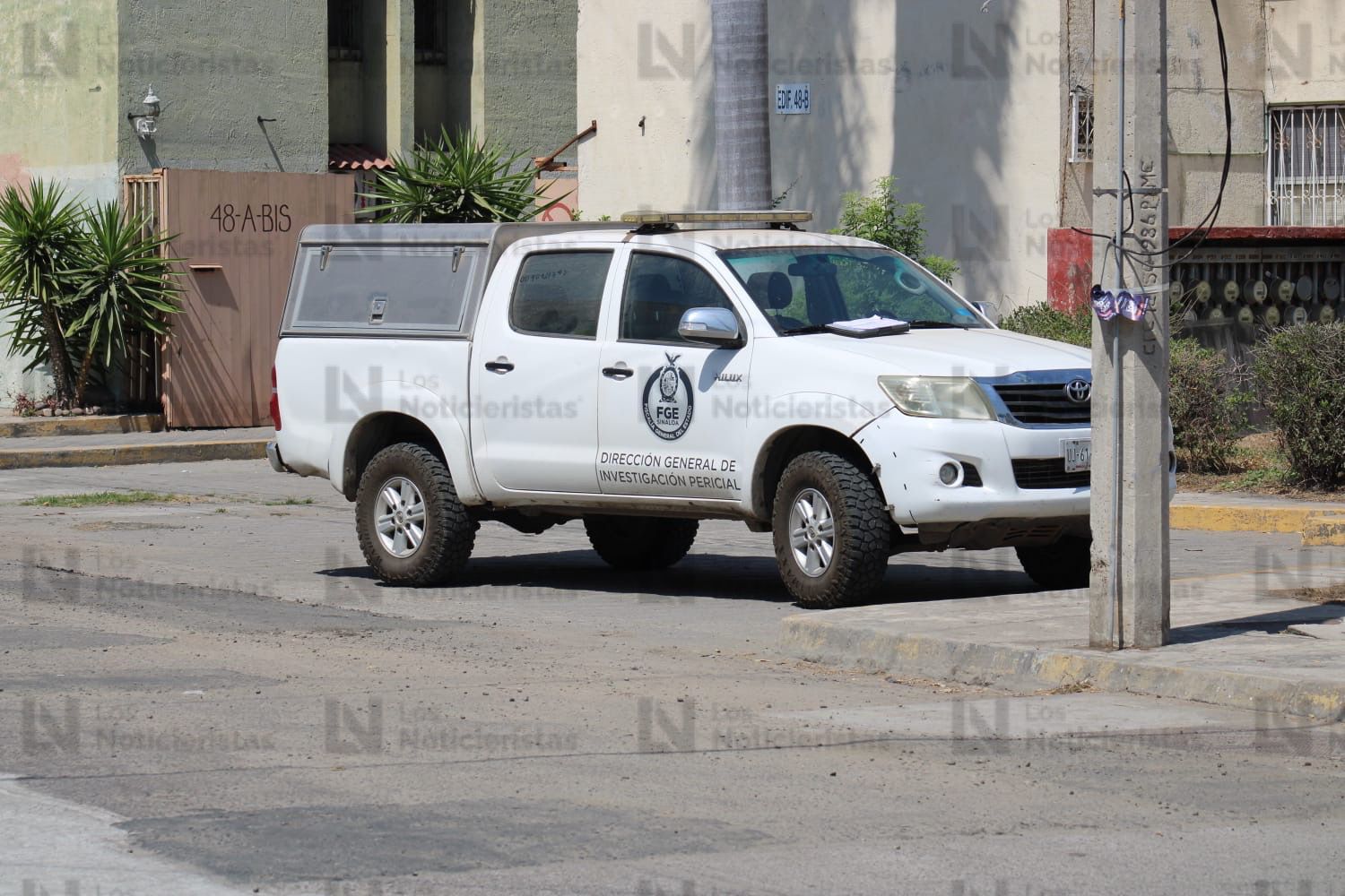 Vehículo presuntamente abandonado en Mazatlán