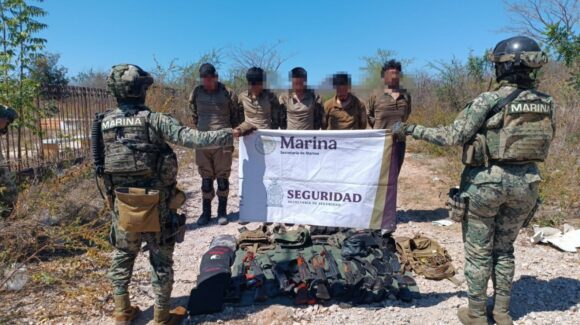Marina captura a nueve sujetos con armas largas y pecheras en operativos en Mazatlán, Sinaloa