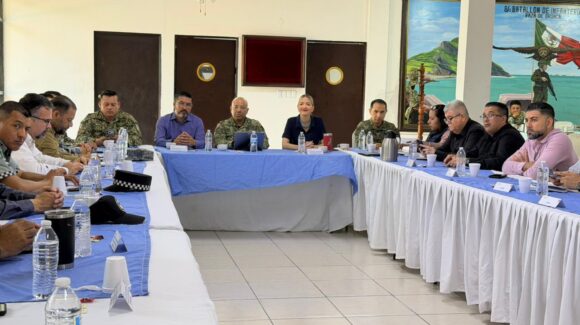 Inicia la preparación de estrategias de seguridad ante las próximas fechas de alta afluencia de visitantes en Mazatlán, Sinaloa