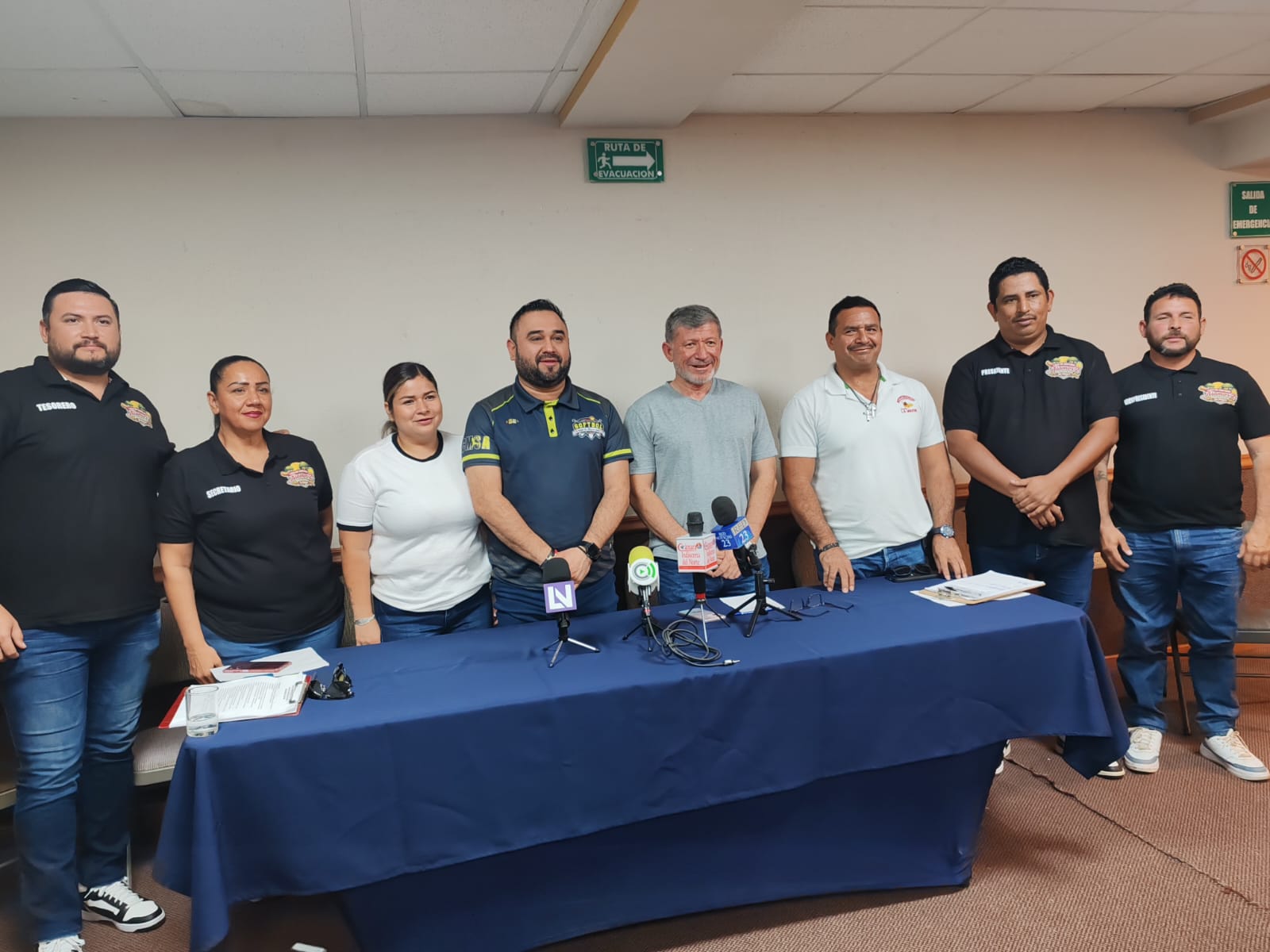 Liga de Softbol Álamos II el 12 de marzo.