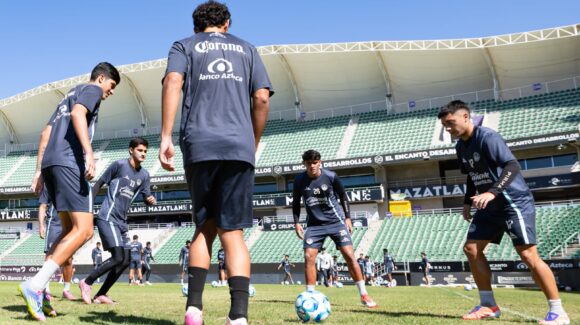 Mazatlán FC y Cruz Azul se enfrentan en El Encanto en jornada 12 de la Liga MX