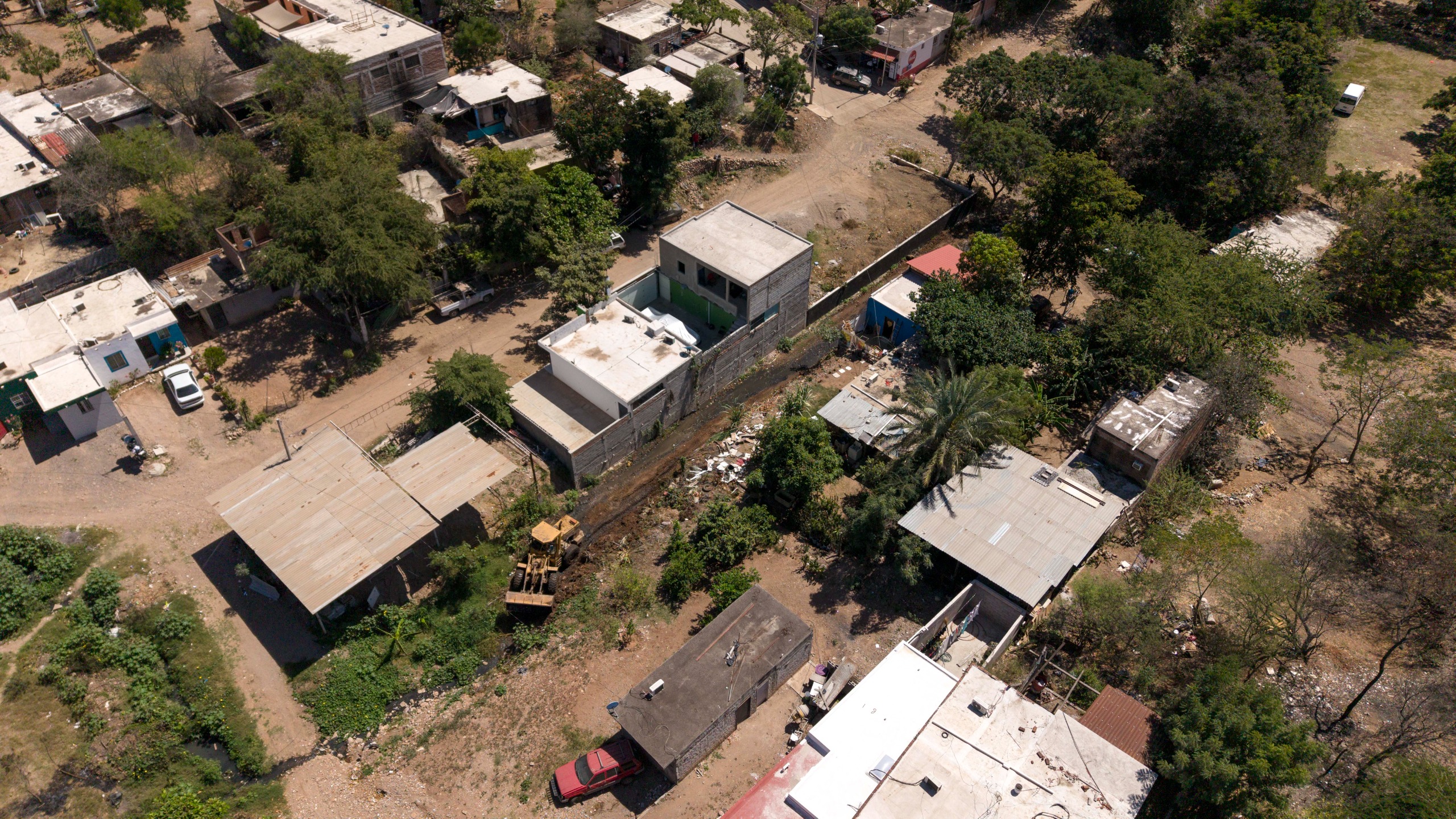 Limpian drenes y arroyos de Culiacán previo a temporada de lluvias