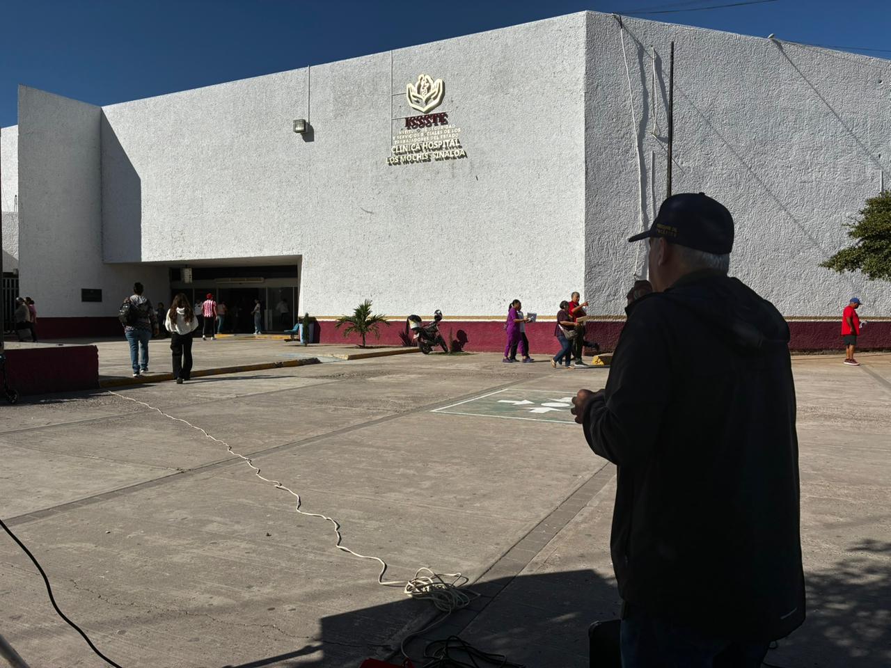 manifestacion de la cnte en el issste de los mochis sinaloa