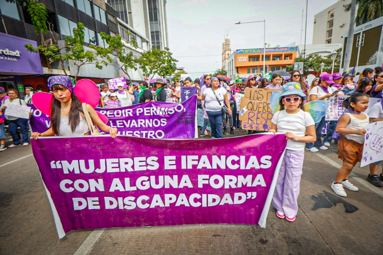Marcha 8M en Culiacán