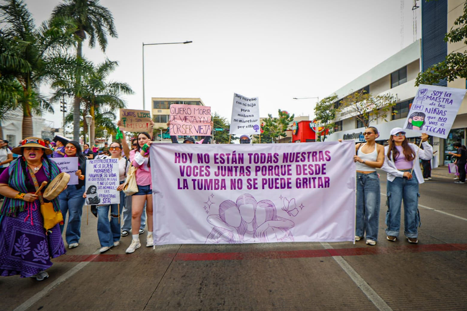 Marcha 8M en Culiacán