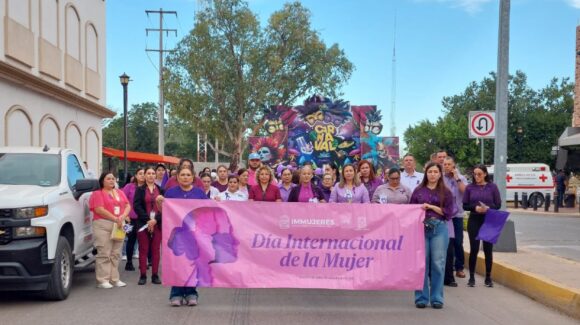 Marchan en Guamúchil para conmemorar el Día Internacional de la Mujer y promover la erradicación de la violencia
