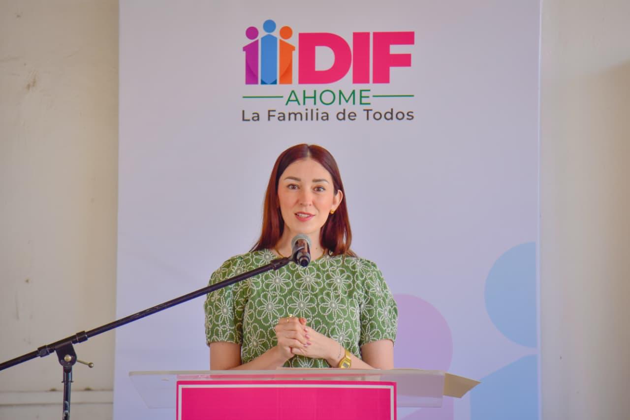 Marissa Menéndez de Llano Chávez, presidenta de DIF Ahome