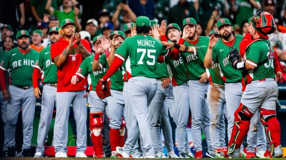 México enfrenta a Brasil este domingo en el Clásico Mundial de Beisbol 2026
