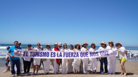 Más de 4 mil personas celebran el Equinoccio en Las Labradas de San Ignacio, Sinaloa; energía, cultura y tradición frente al mar