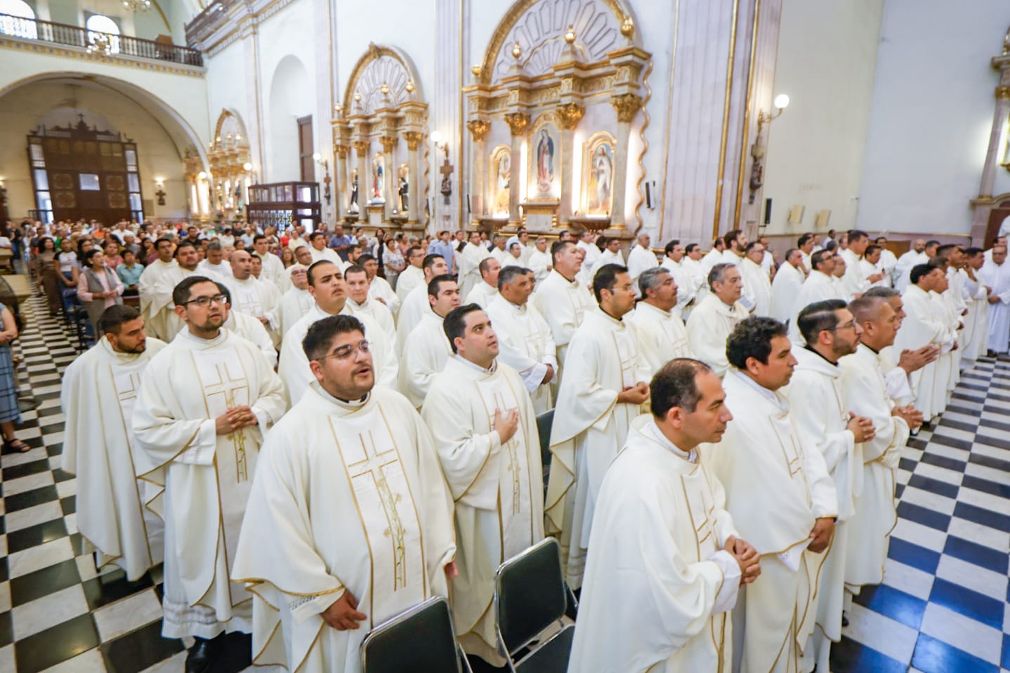 Misa Crismal en la Catedral Basílica de Nuestra Señora del Rosario