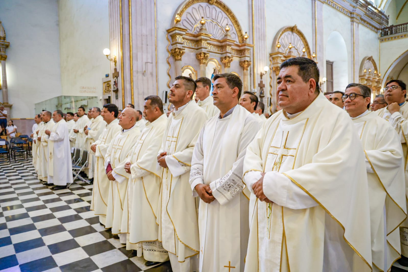 Misa Crismal en la Catedral Basílica de Nuestra Señora del Rosario