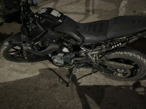 Moto sin placas