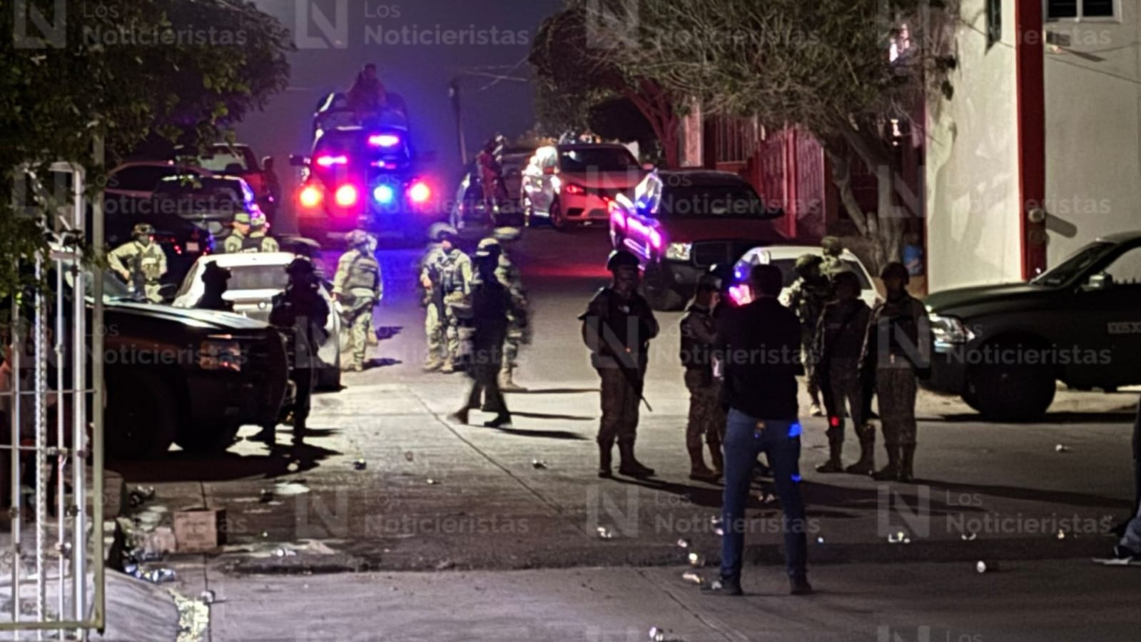 Mujer es atacada a balazos en la Rafael Buelna de Culiacán, Sin.