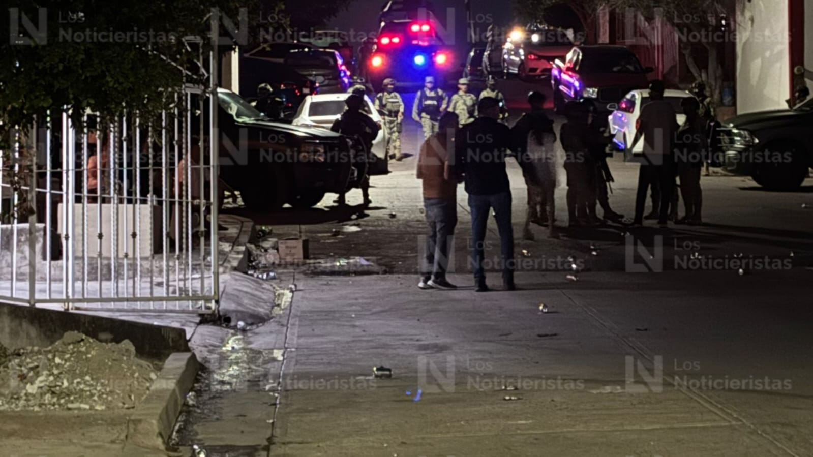 Mujer es atacada a balazos en la Rafael Buelna de Culiacán, Sin.