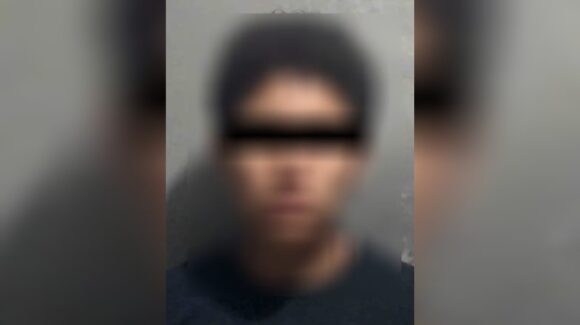 Se le acusa de narcomenudeo; detienen a una mujer en Terranova, Culiacán, Sinaloa con drogas y dinero en efectivo