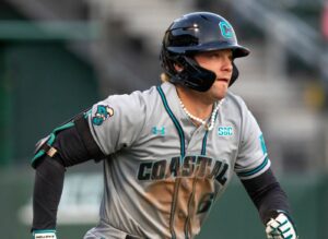 Nick Lucky llega a los Venados de Mazatlán