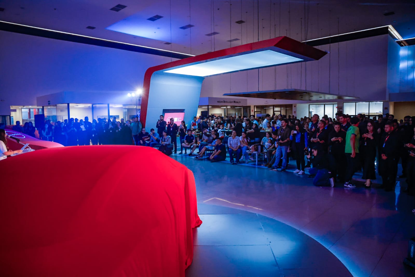 Presentan los nuevos Nissan Versa y Sentra en Culiacán