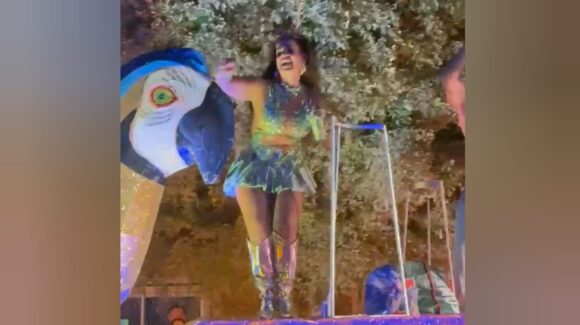 Niurka Marcos roba miradas en el desfile del Carnaval de Elota 2026; así brilló la “Mujer Escándalo”