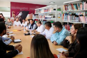 Alcalde de Badiraguato, José Paz López se reúne con especialistas de la UAS