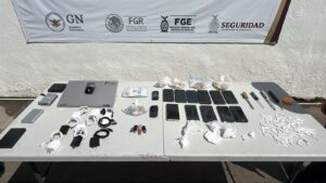Objetos decomisados en el penal de Aguaruto, en Culiacán