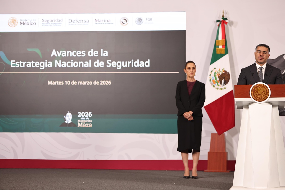 Omar García Harfuch y Claudia Sheinbaum en conferencia 'mañanera'