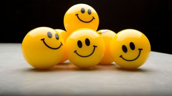 Marzo 20: ¿Qué es para ti la felicidad? Descubre los elementos que la componen y hacen a una persona plenamente feliz
