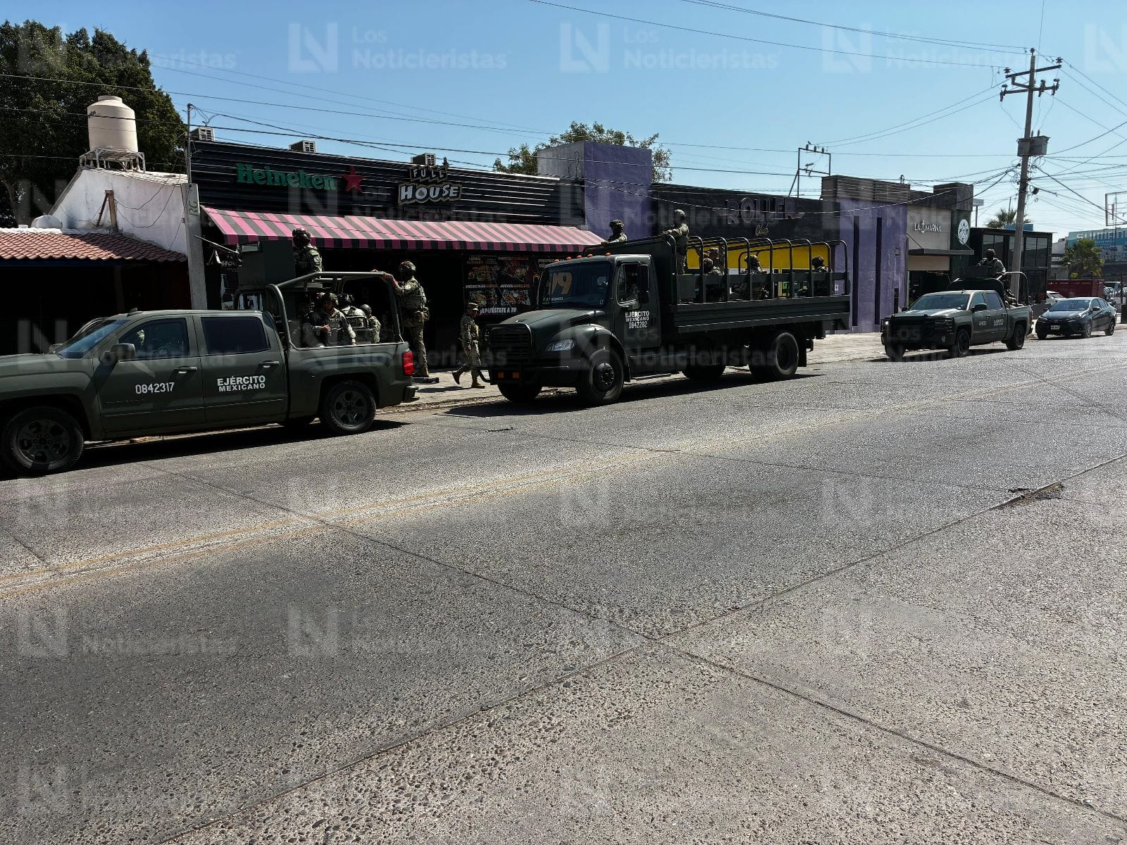 personal del ejercito operativo Los Mochis