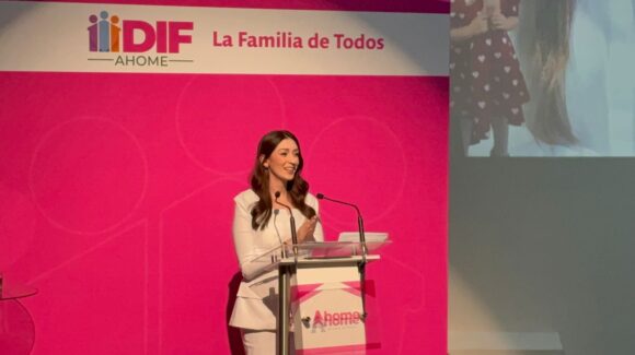 Rinde su Primer Informe la presidenta de DIF Ahome, Marisa Menéndez de Llano Chávez en Los Mochis