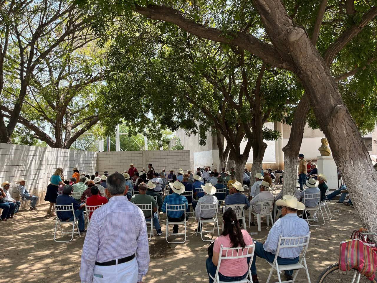 Productores de Guasave acuerdan toma de caseta de cobro el 6 de abril