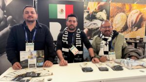 productores sinaloenses en la seafood expo north america demostracion