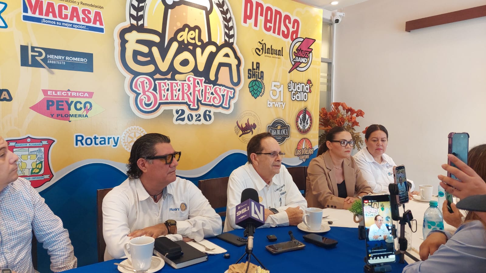 promotores de salvador alvarado invitan al segundo beer fest