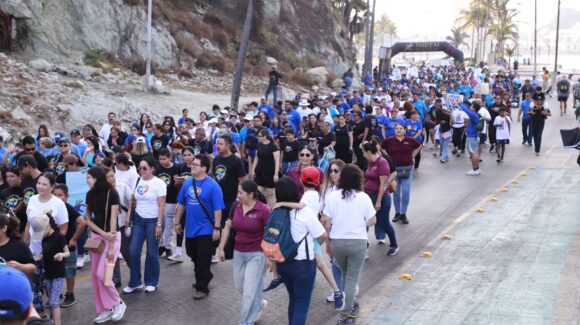 Por un Mazatlán, Sinaloa, incluyente, realizan la caminata “Paso a paso por el autismo”