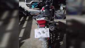 recuperan auto y moto robados en mazatlan