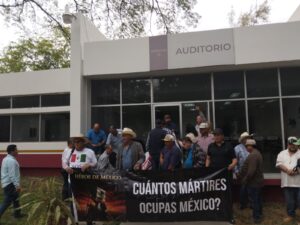 Productores inicia resistencia pacífica en SADER