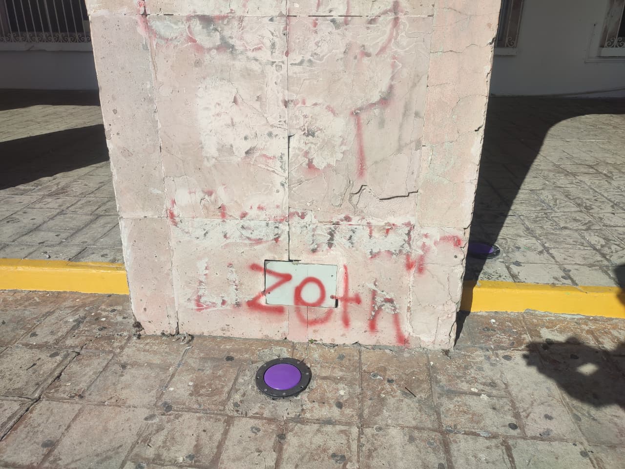 restauraran la fachada de palacio municipal de mazatlan sinaloa tras pintas de feministas